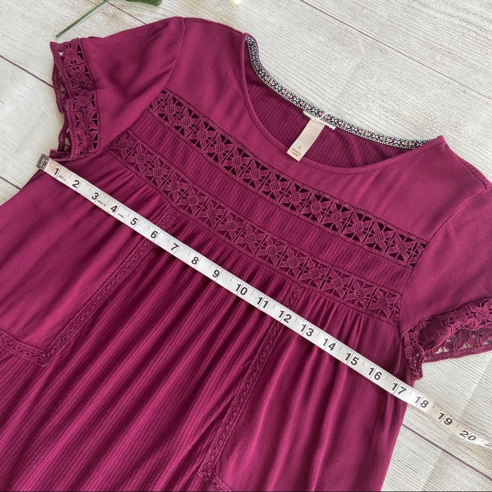 Knit Ribbed Short Sleeve Top - Picture 9 of 11